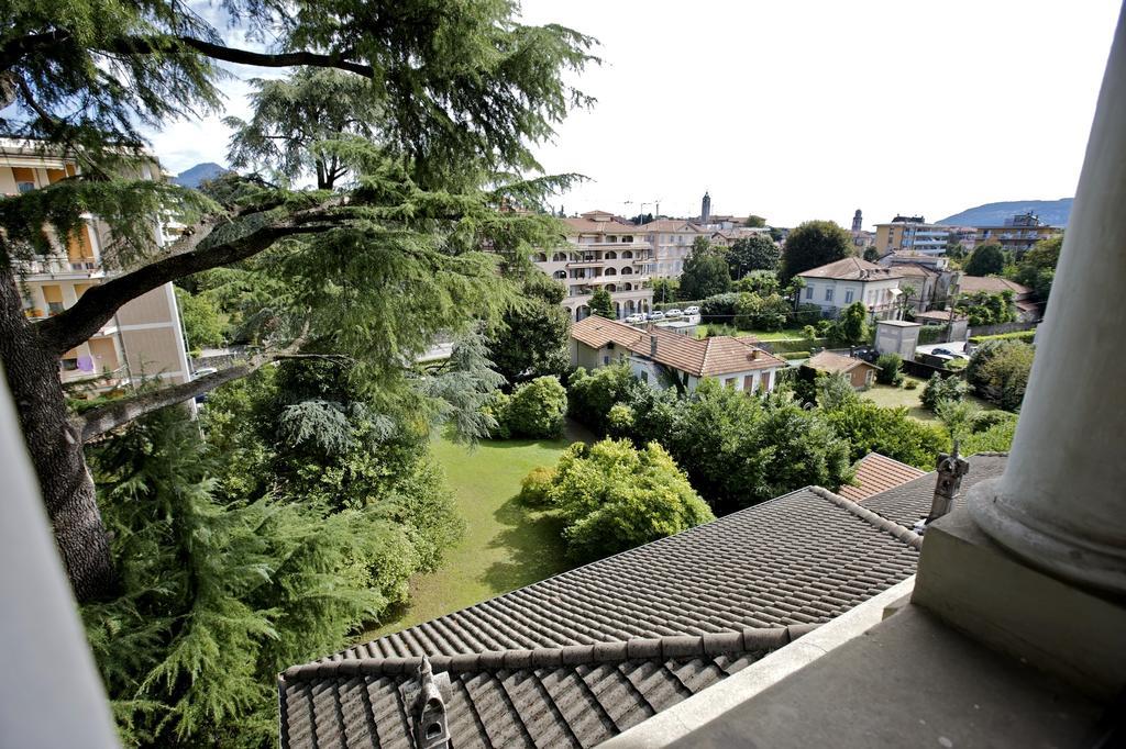 La Torretta Apartment Verbania Bagian luar foto